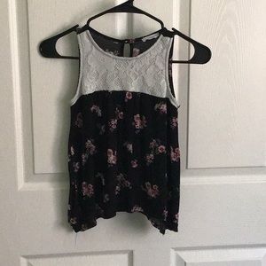 Girls sleeveless top